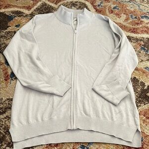 Women's Light Gray Zip-Up Sweater